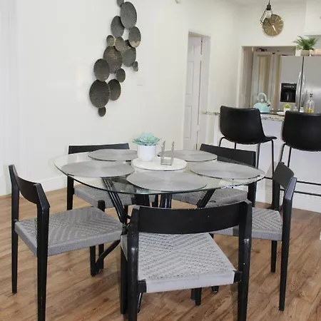 3 Bedroom Modern Ybor City Home- Pet Friendly Tampa Exterior photo