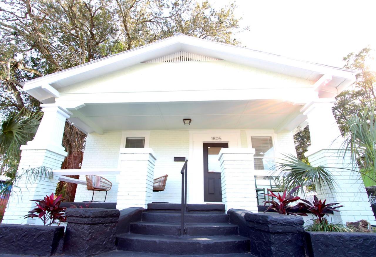 Ferienhaus 3 Bedroom Modern Ybor Home- Pet Friendly