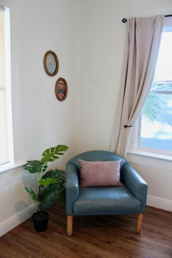 3 Bedroom Modern Ybor Home- Pet Friendly Ferienhaus Tampa