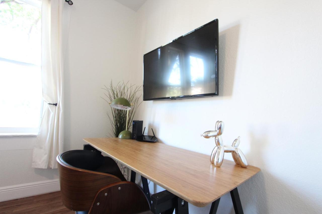 Ferienhaus 3 Bedroom Modern Ybor Home- Pet Friendly Tampa
