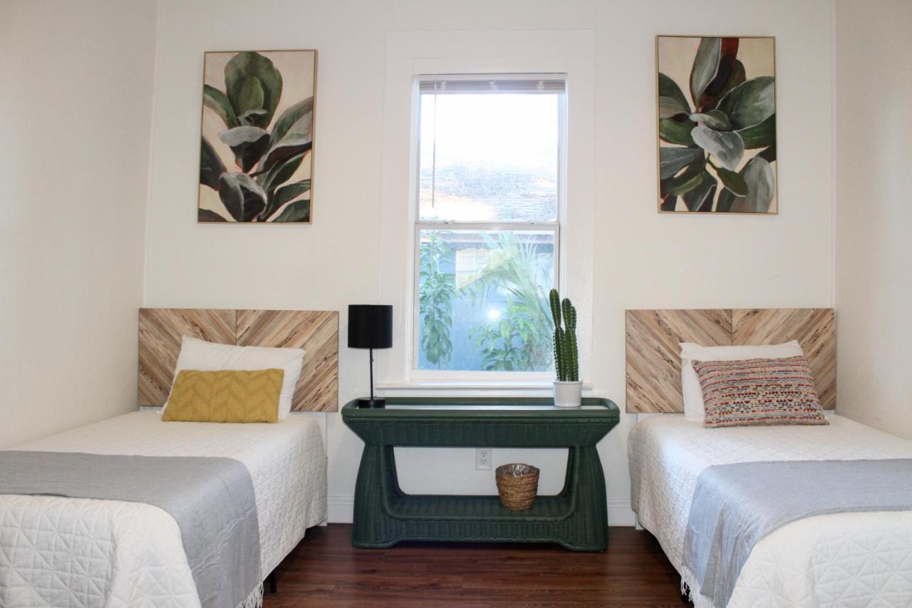 3 Bedroom Modern Ybor Home- Pet Friendly Ferienhaus